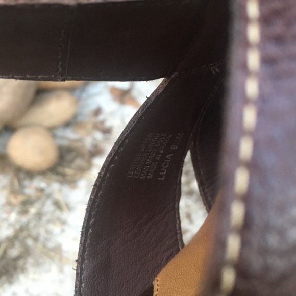 Nurture Brown Leather Wedge Sandals size 9.5 - Picture 7 of 8